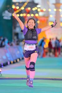 BIB: 5105, 
                            <button type="button" onclick="openModal(21767391)" class="btn btn-primary btn-sm float-right btn-popup" data-toggle="modal" data-target=".modal-high-quality">
                        <i class="fas fa-shopping-cart"></i> Add to Cart
                    </button>
                                            <button type="button" onclick="isThisMe(21767391, true)" class="btn btn-success btn-sm float-right btn-popup btn-isme hidden" data-toggle="tooltip" data-placement="bottom" title="นี่คือรูปของคุณใช่ไหม คลิกที่นี่เพื่อเอาเข้าอัลบั้ม">
                        <i class="fas fa-plus"></i> Add to album
                    </button>
                    <button type="button" onclick="isThisMe(21767391, false)" class="btn btn-warning btn-sm float-right btn-popup btn-isnotme hidden">
                        <i class="fas fa-ban"></i> Remove from album
                    </button>